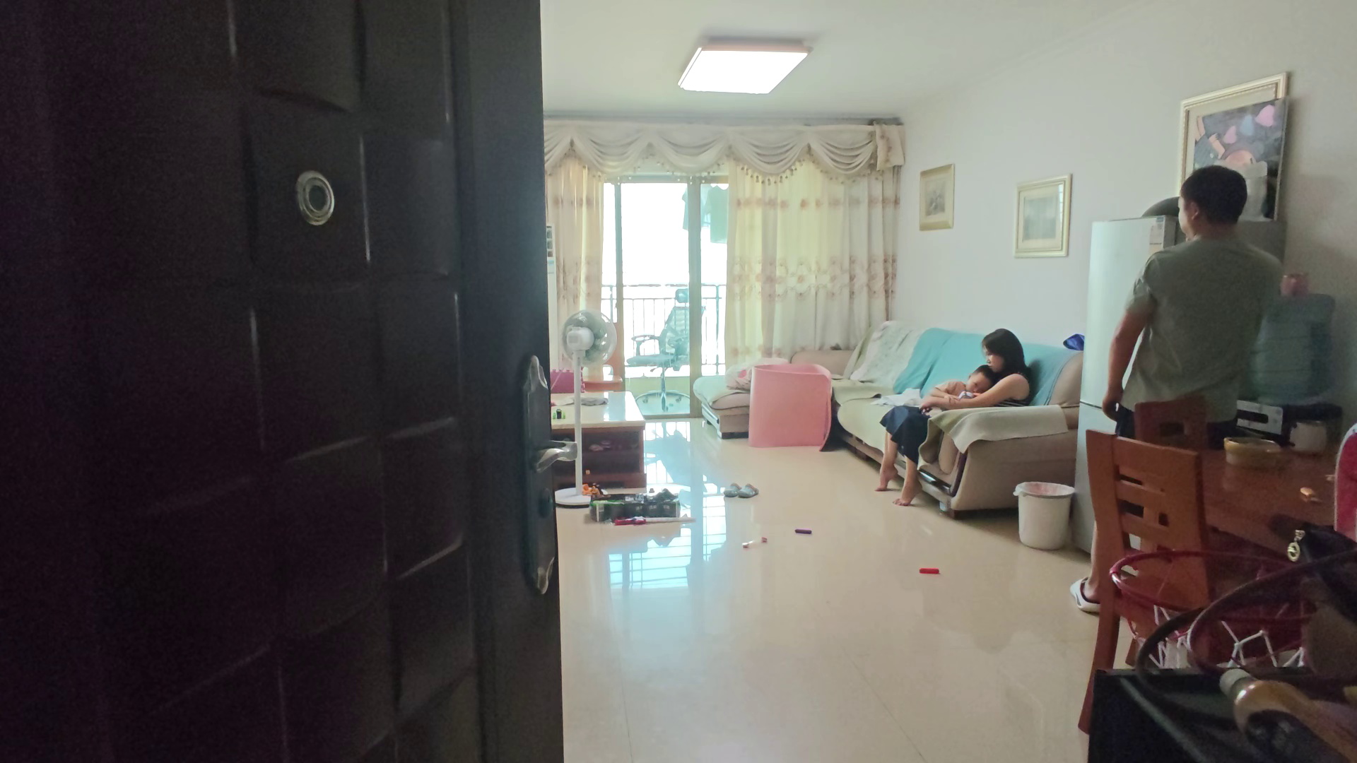 租：清湖地铁口清湖名苑三房4300
