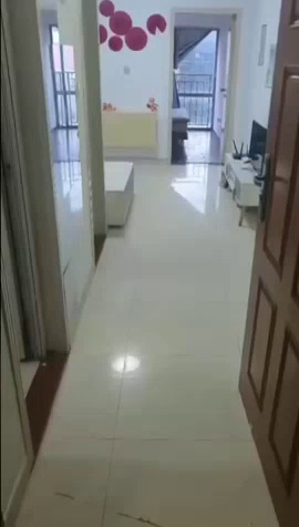 阳光新干线，一房一厅4000出租