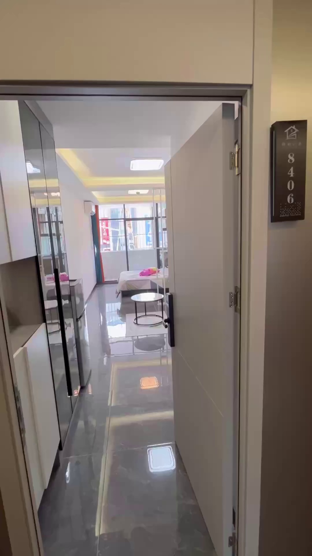 3号线7号田贝 公寓大单间 3400