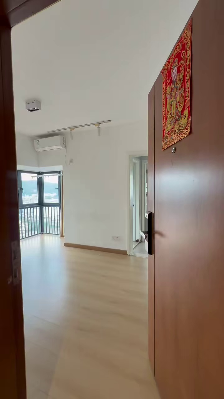 凯旋荟 一房一厅 4000