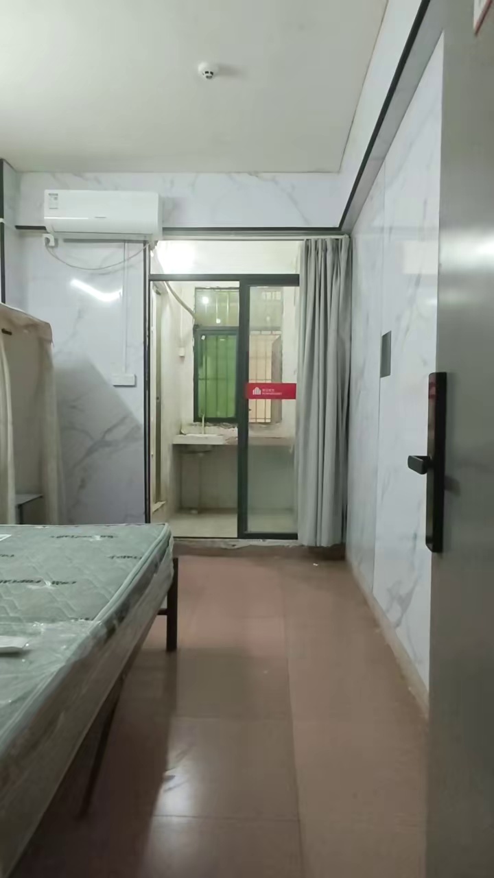 南约广场单间750