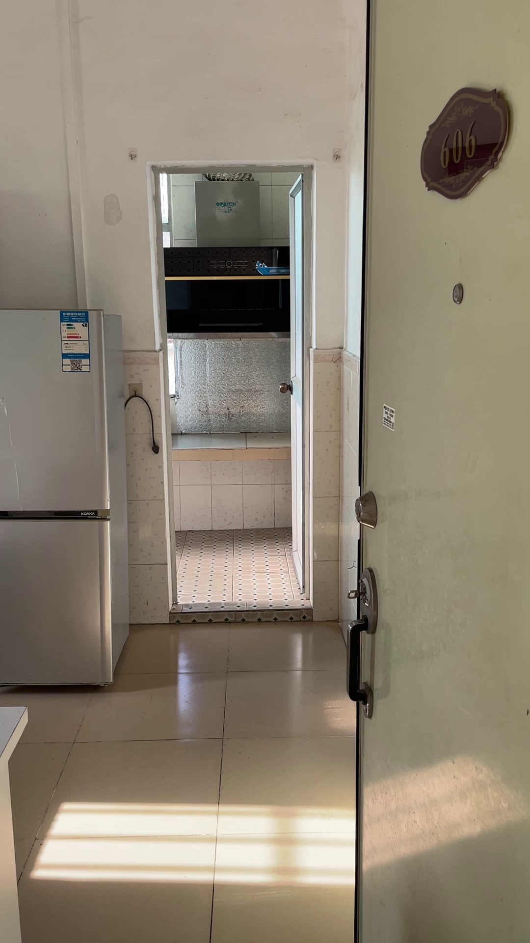 大学城 平山村单间带阳台1050