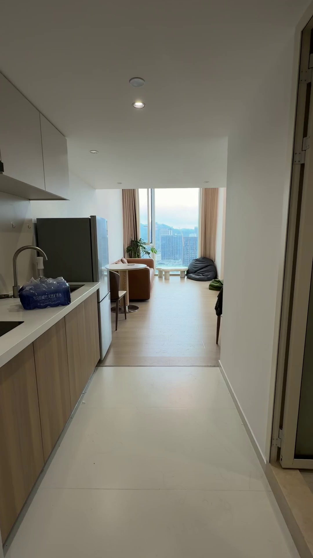 中洲坊 边户 高楼层 一房一厅一两卫 转租