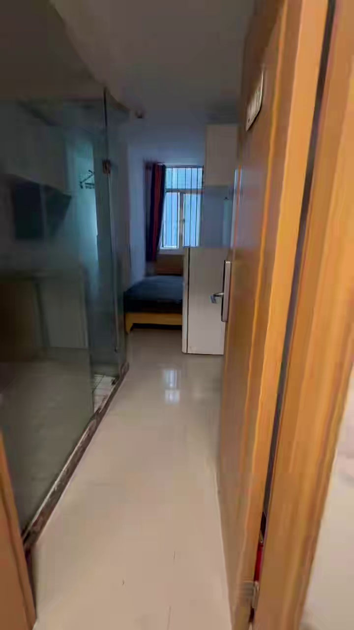 公司：聚客房地产 位置：上沙东村 户型：单间 楼层：电梯 价格：1580