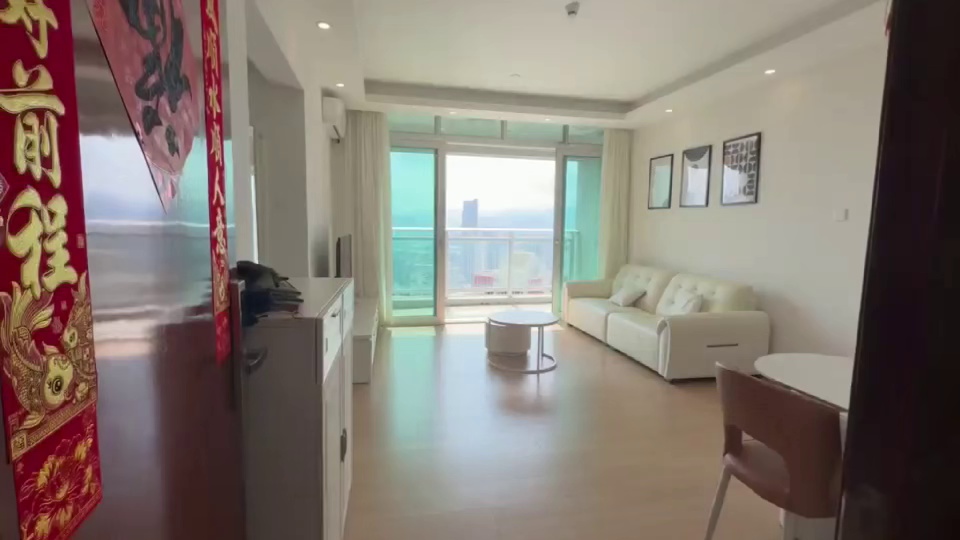 石厦花园63²一室一厅 租金7800，高层，东南向