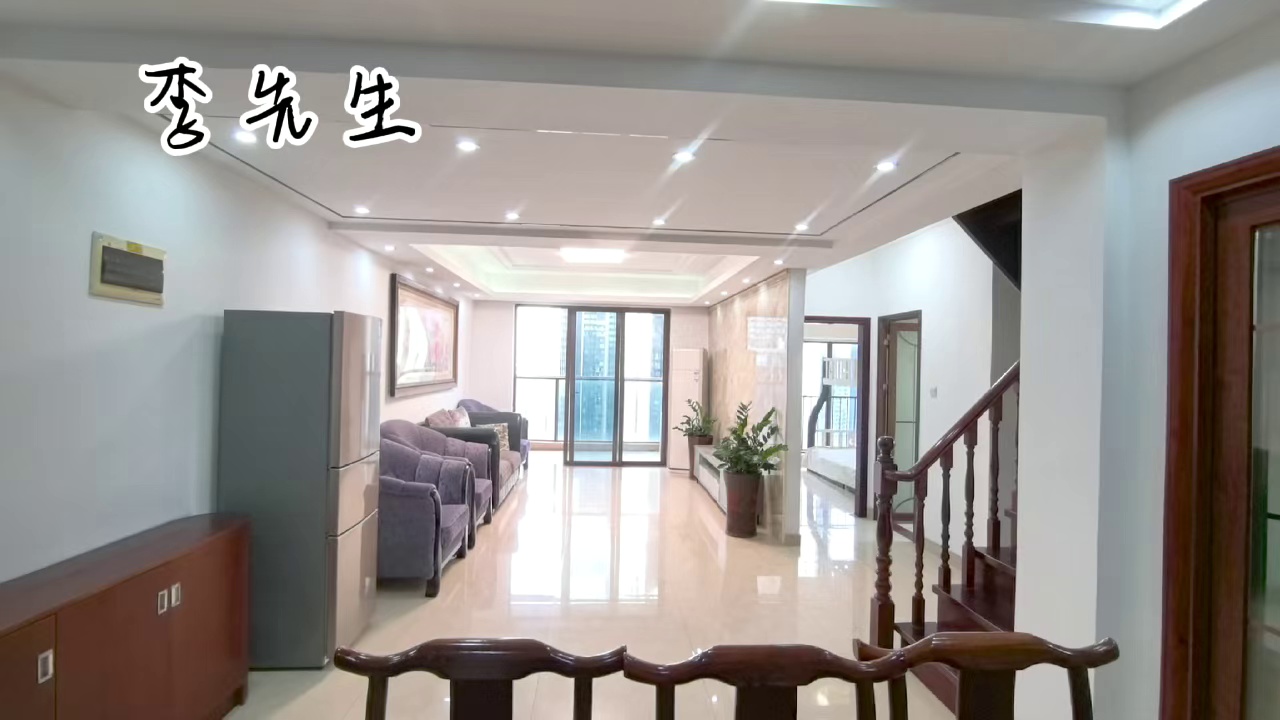 清湖地铁口，幸福城使用面积150平4+1房，月租7300，押二付一，全新家私，未使用过，停车月卡250每月，视频为同户型