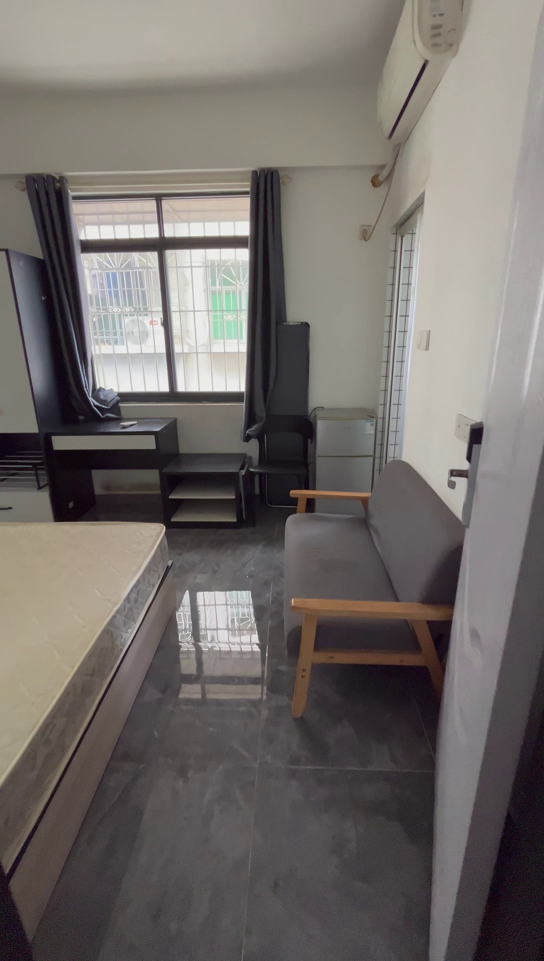 福围地铁站 精装大单间 拎包入住 1200