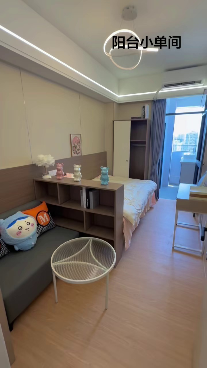 近龙华分院 鸿宇大厦 单间 租金：1380