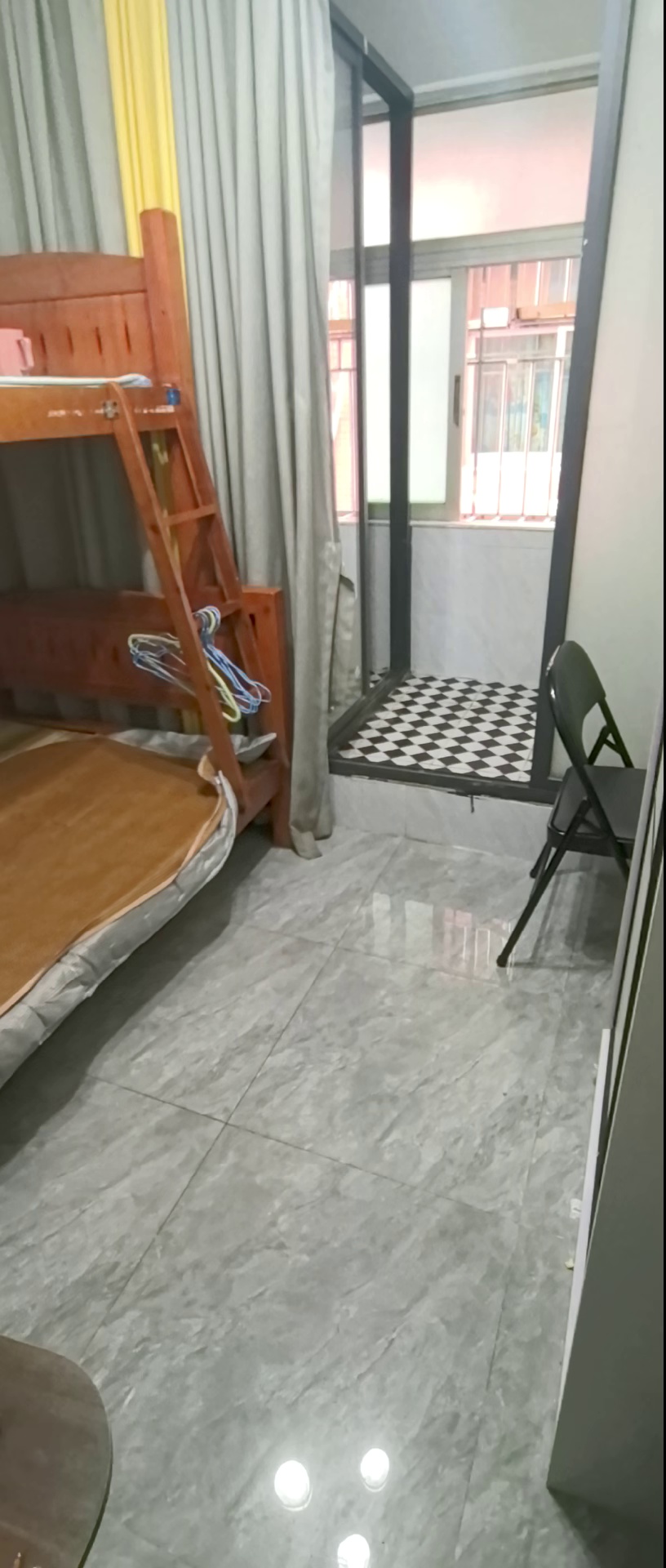 农林站3楼2300
