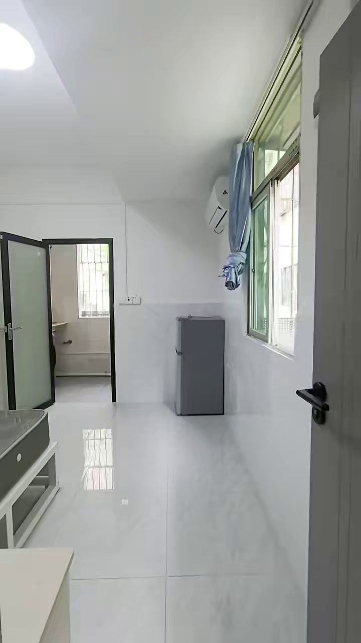 玉律四区楼梯单间950