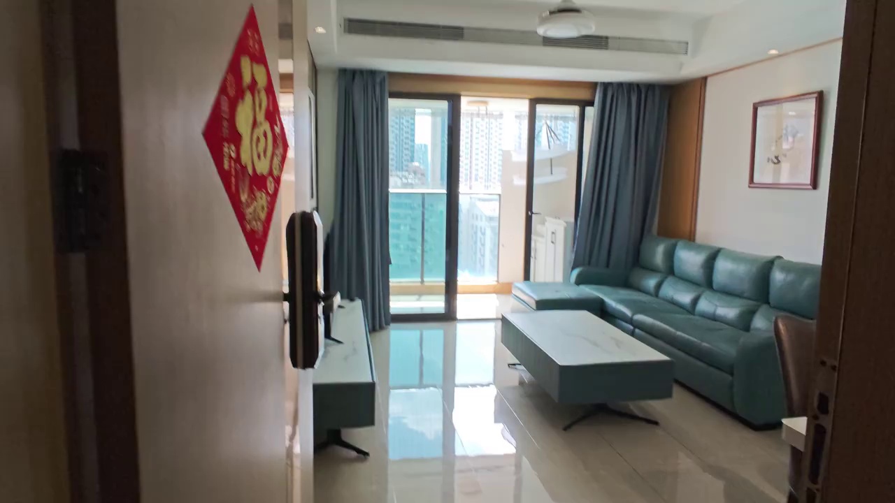 租：清湖地铁口幸福城精装两房一厅6000停车方便