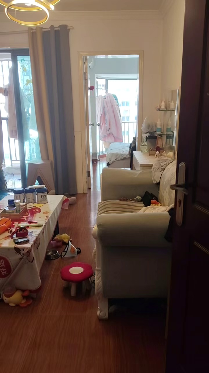 转租:联城美园一房一厅4100