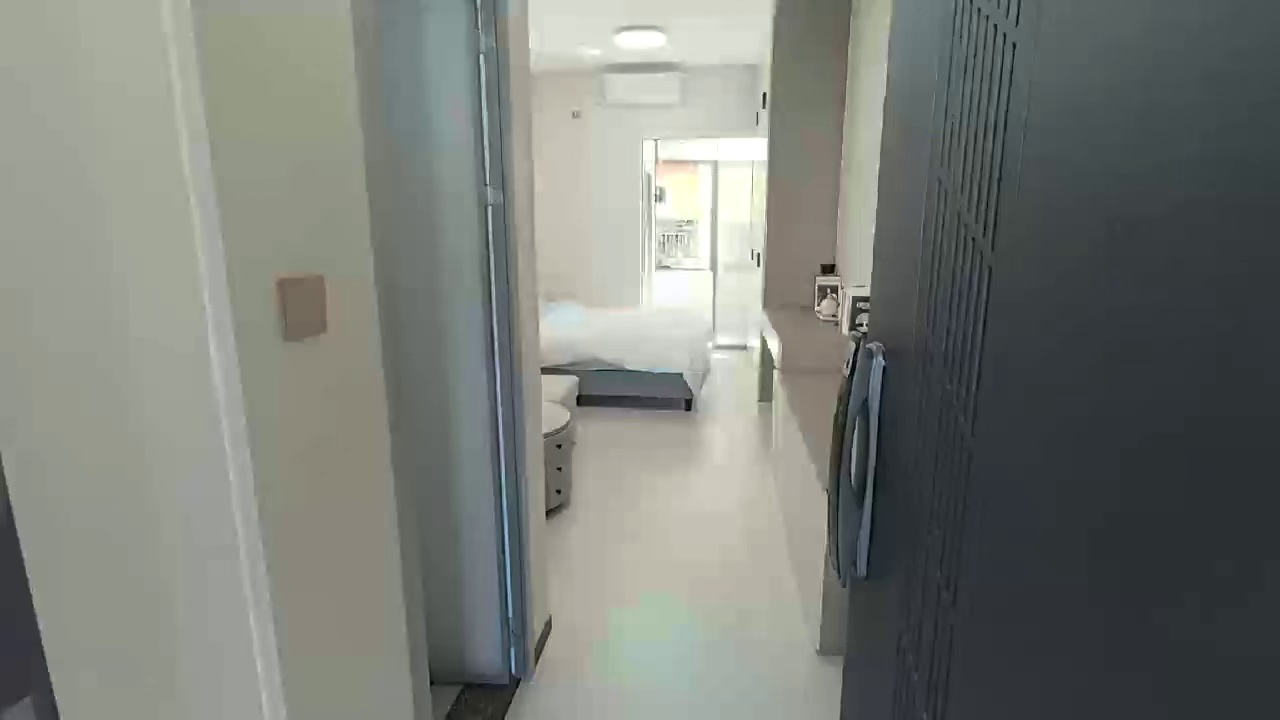 水湾地铁站，电梯单间3000起