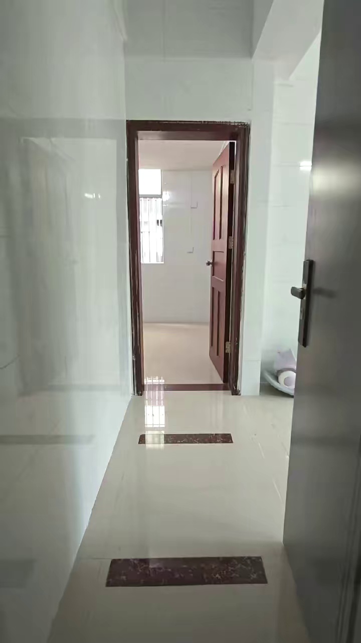 油园新村 下油松 松和 两房一厅 2500