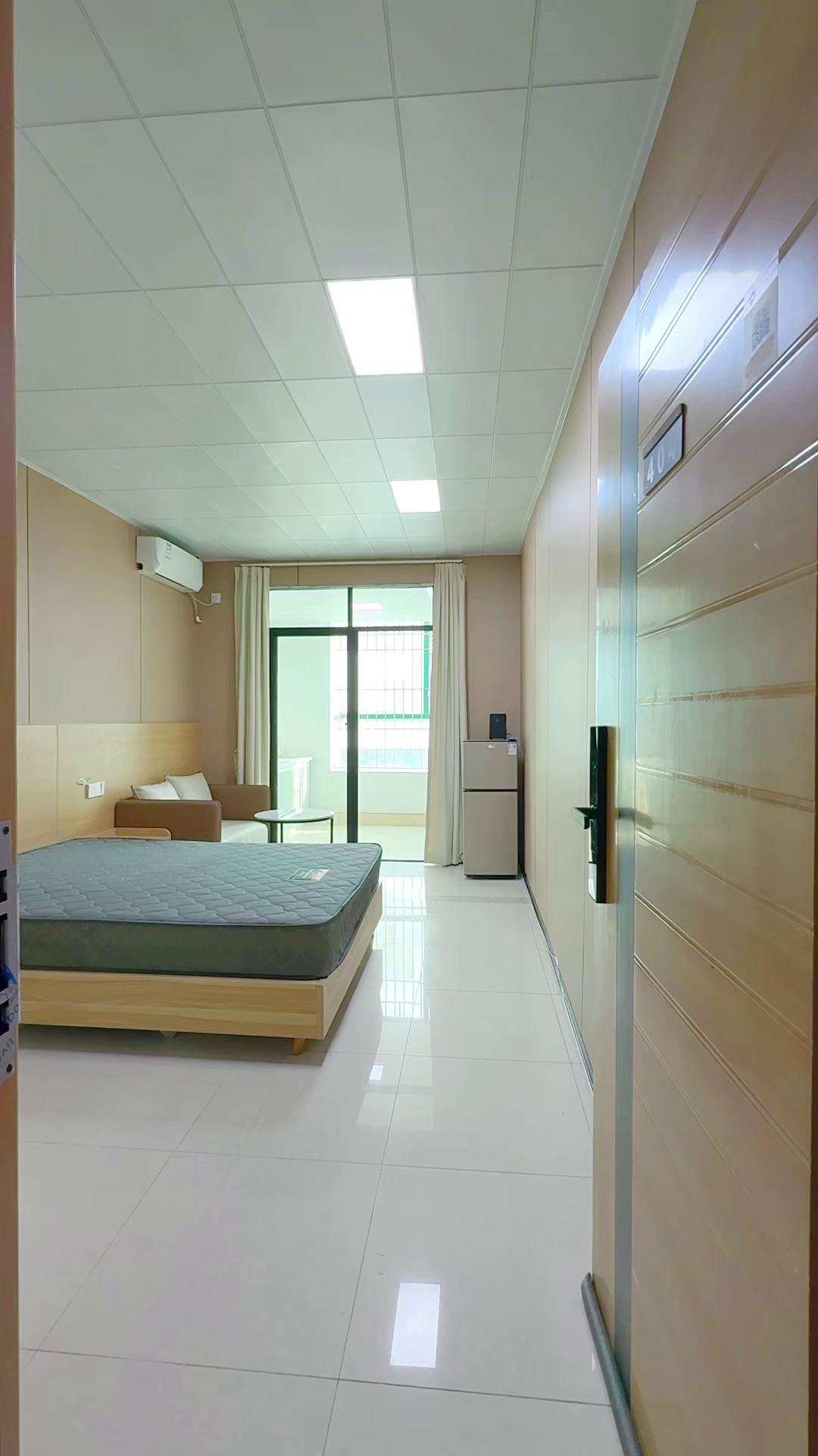 上屋地铁站0距离 电梯大单间
