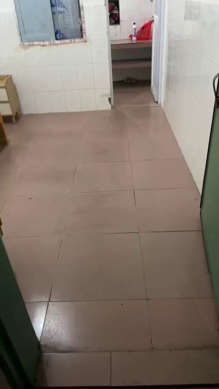 下梅林地铁口单间1400