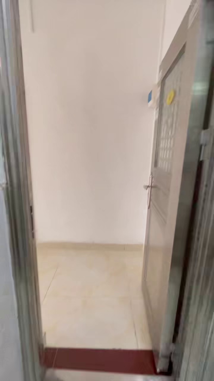 志建两房一厅带阳台 2200