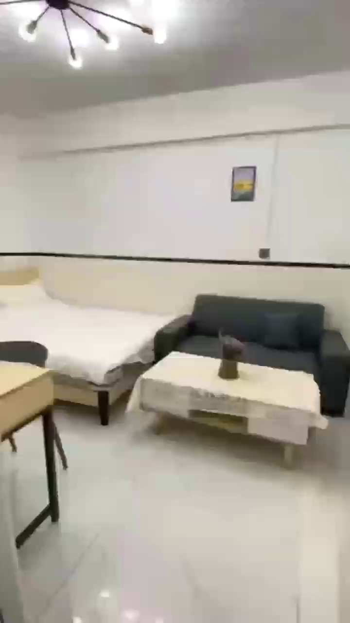 民治塘水围，步梯精装大单间 特价1380，拎包入住