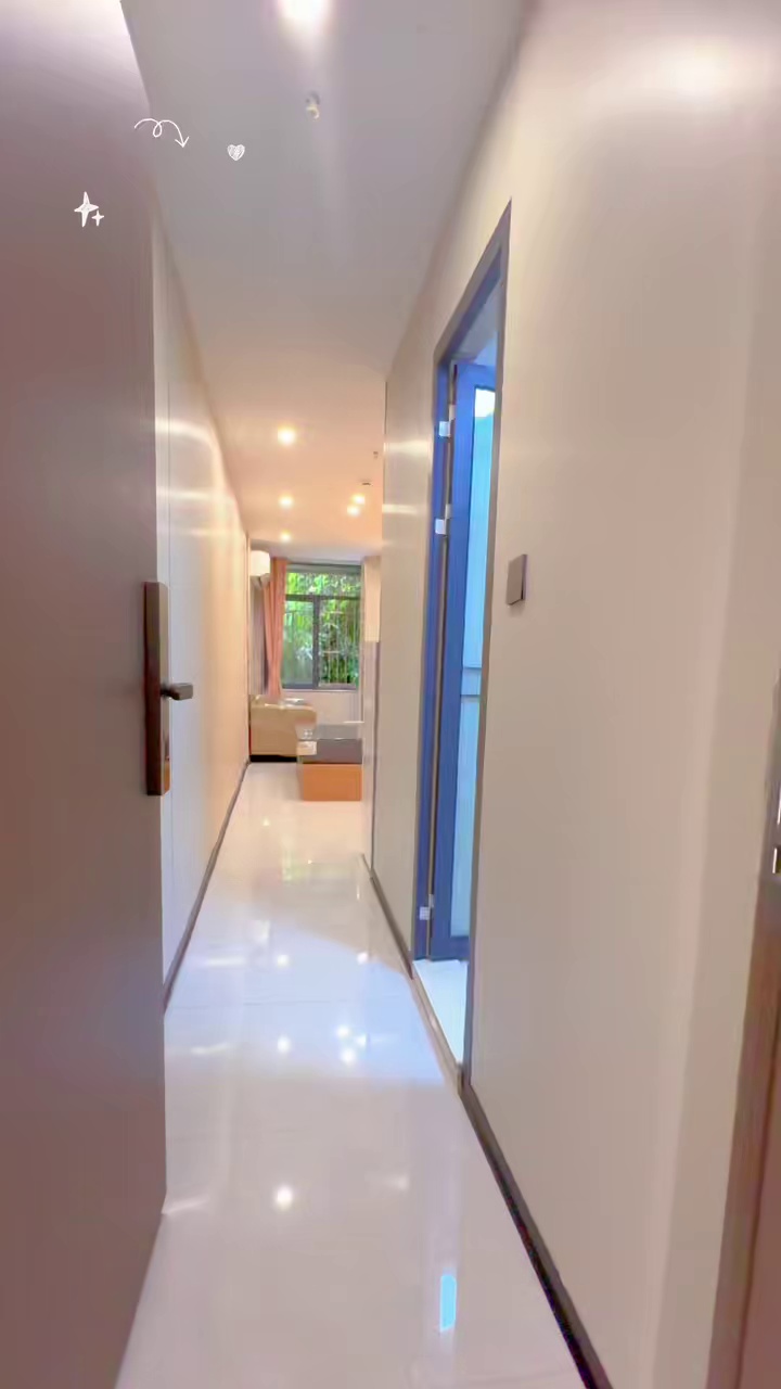 南头古城地铁站，精装大单间2900