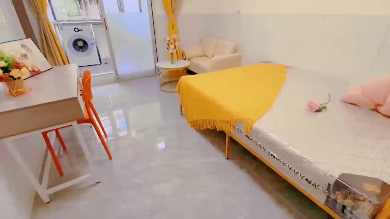 南油单间 2000+