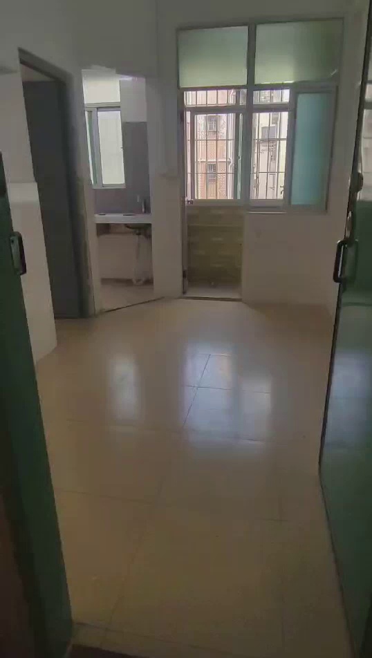 坂田 一房一厅1700/月 配空调热水器，通风采光好