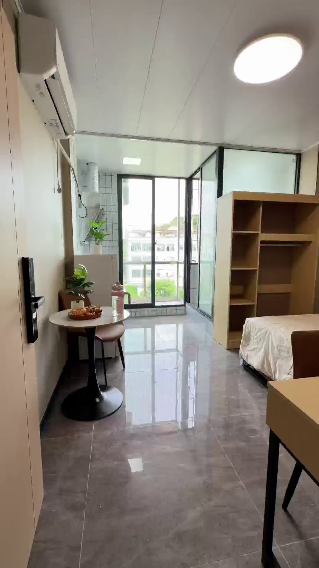 平湖广场电梯单间1450