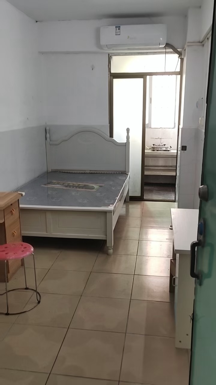 油松科技大厦，一楼850