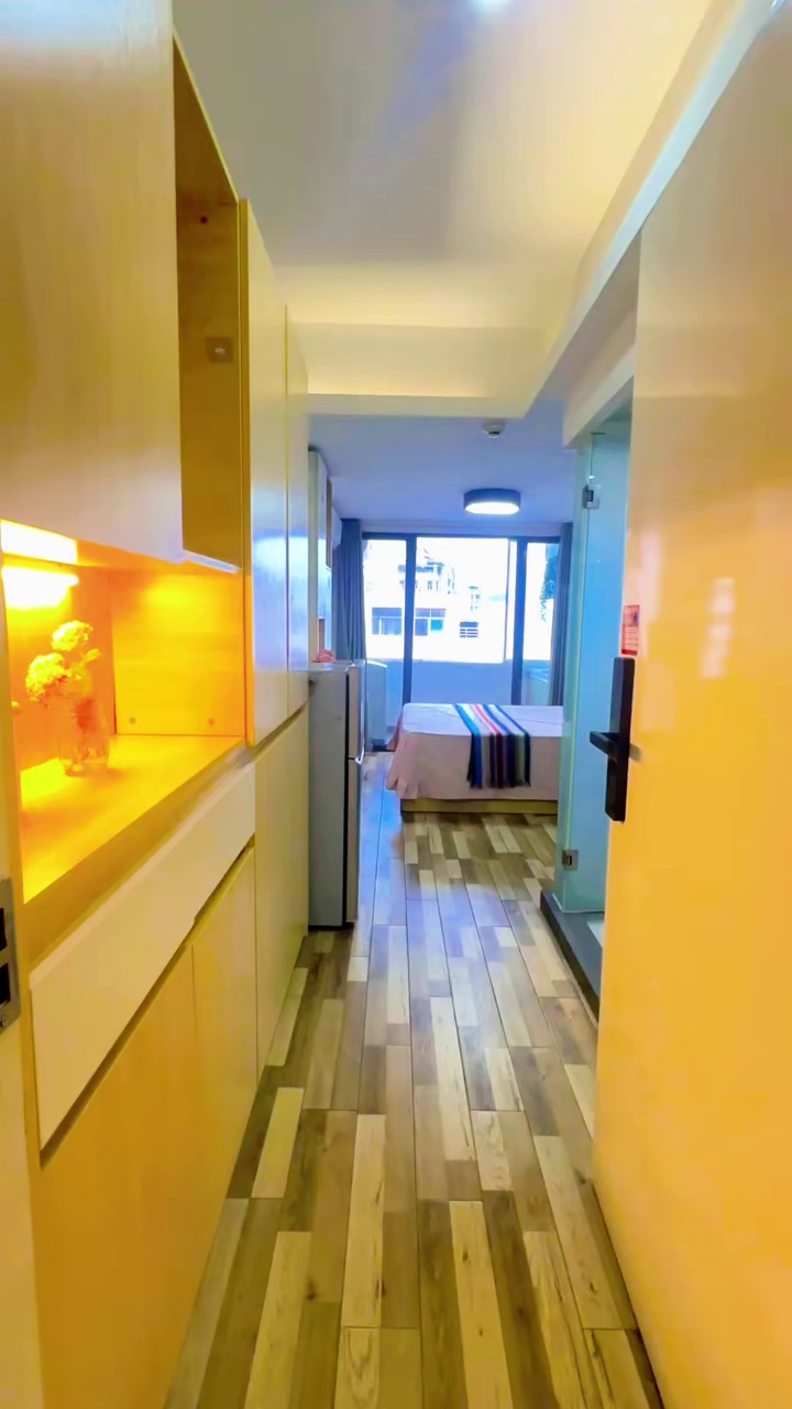 洪浪北上川双地铁站，上合花园小区旁，大单间 2680