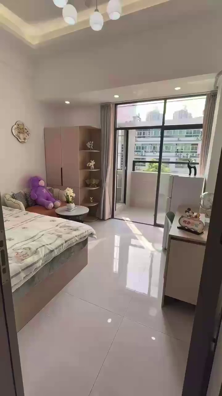 清湖北精装大单间1600