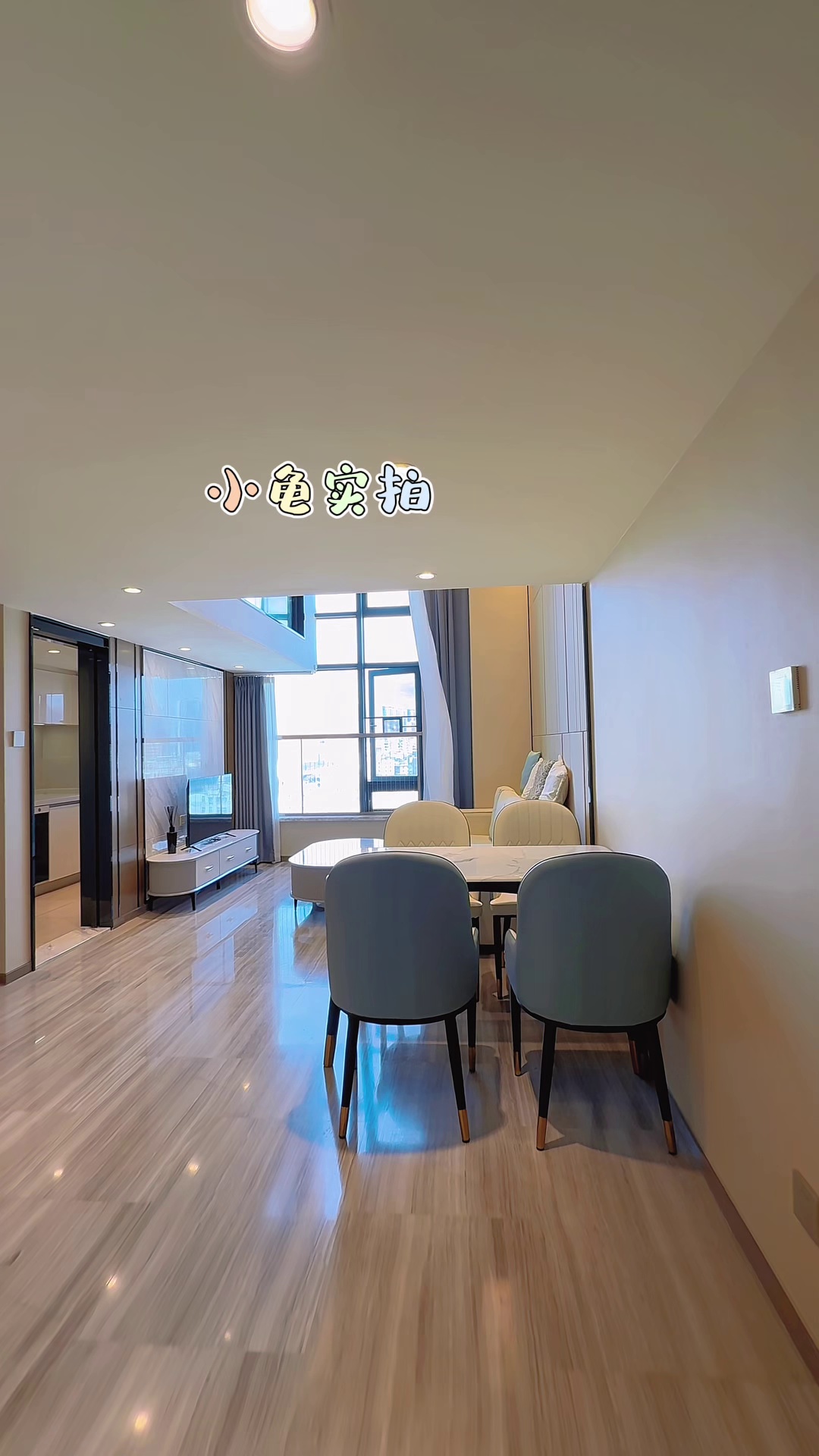 爱联小区复试两房两卫3600