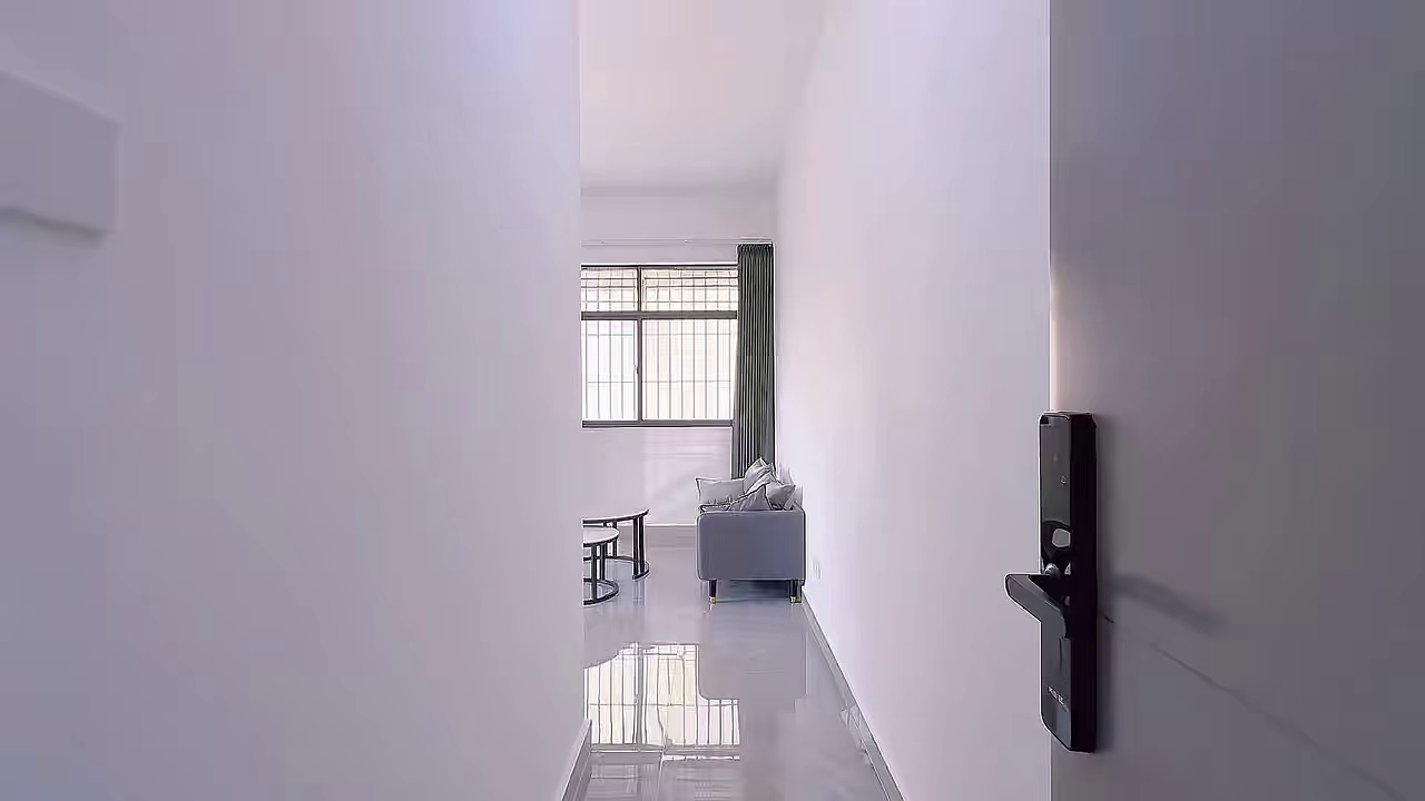1600爱联地铁站 大精装一房一厅
