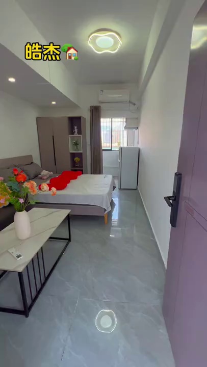 3 ⃣号线塘坑地铁 户型 阳台大单间 特价1500 拎包入住 采光良好 电梯 美女一手