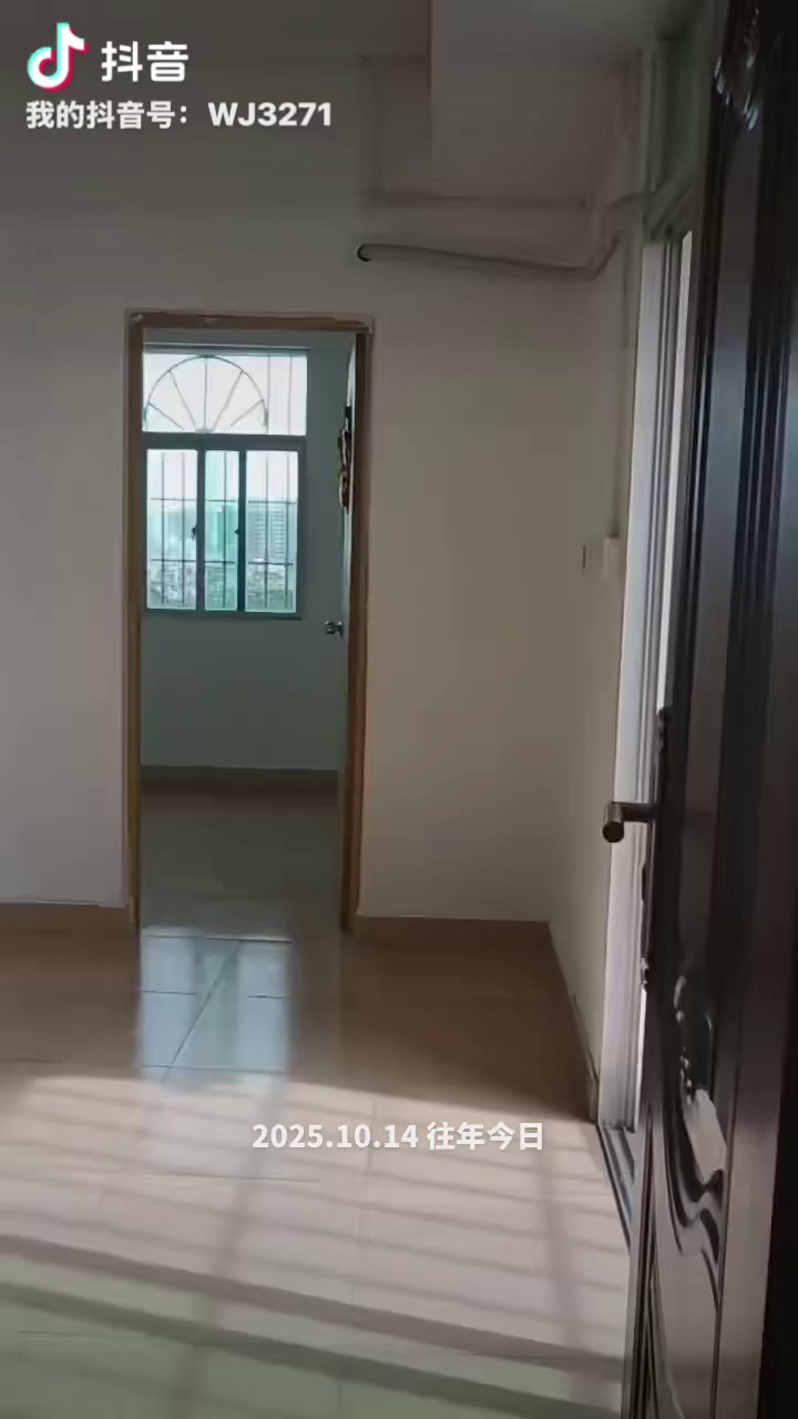 五和大发铺，电梯，只要2100