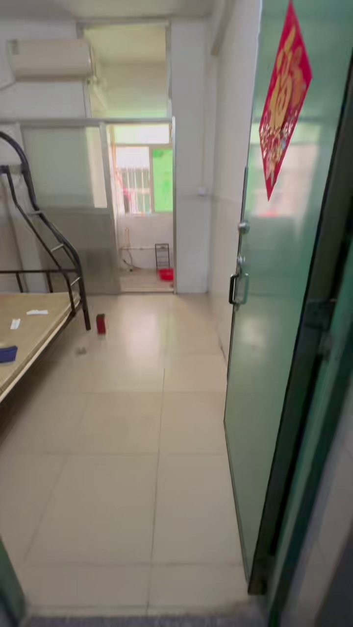凤凰岗采光单间1050