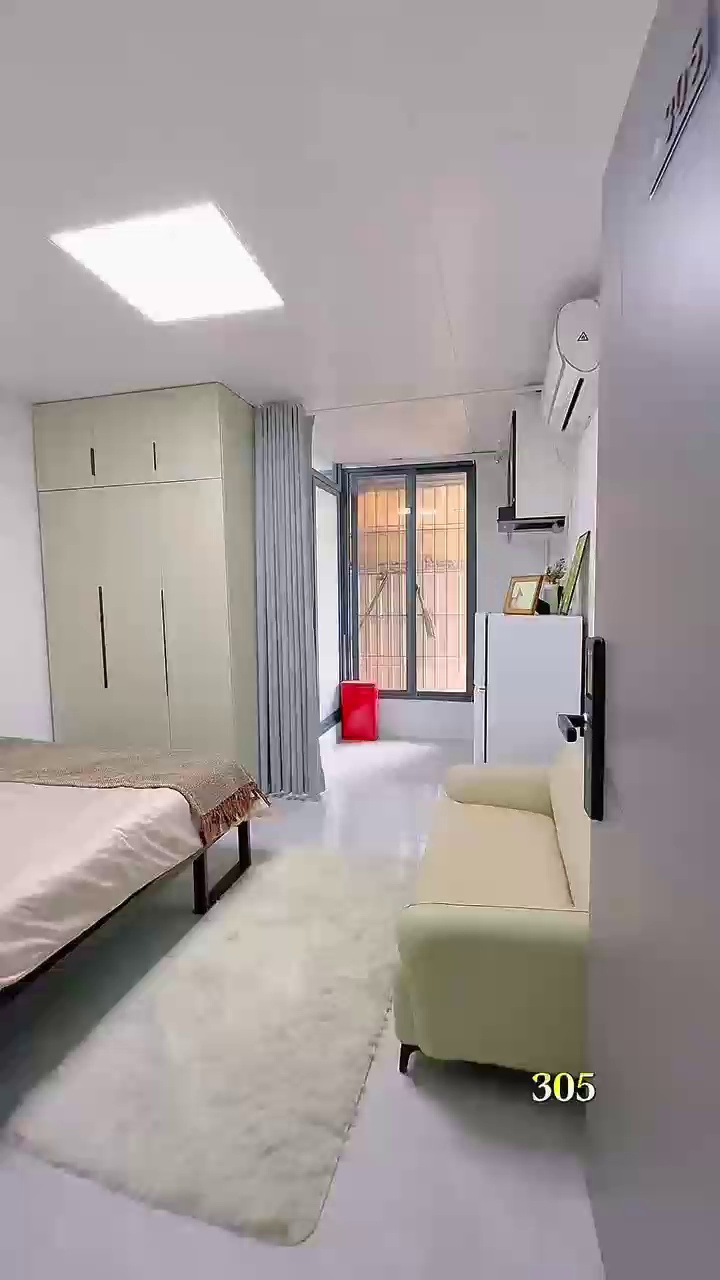 吉祥地铁站 精装大单间1200/月