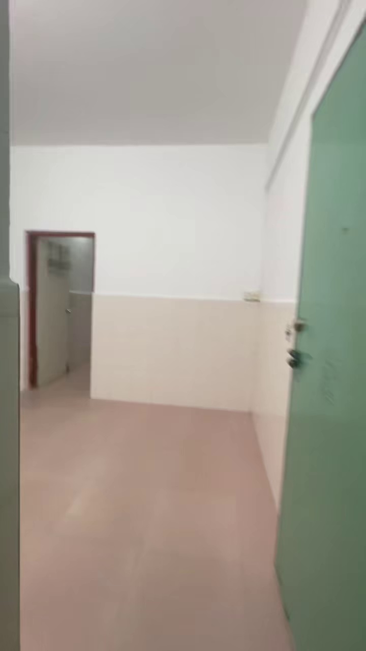 固戍地铁1号线附近 高性价比，民房 一房一厅1700