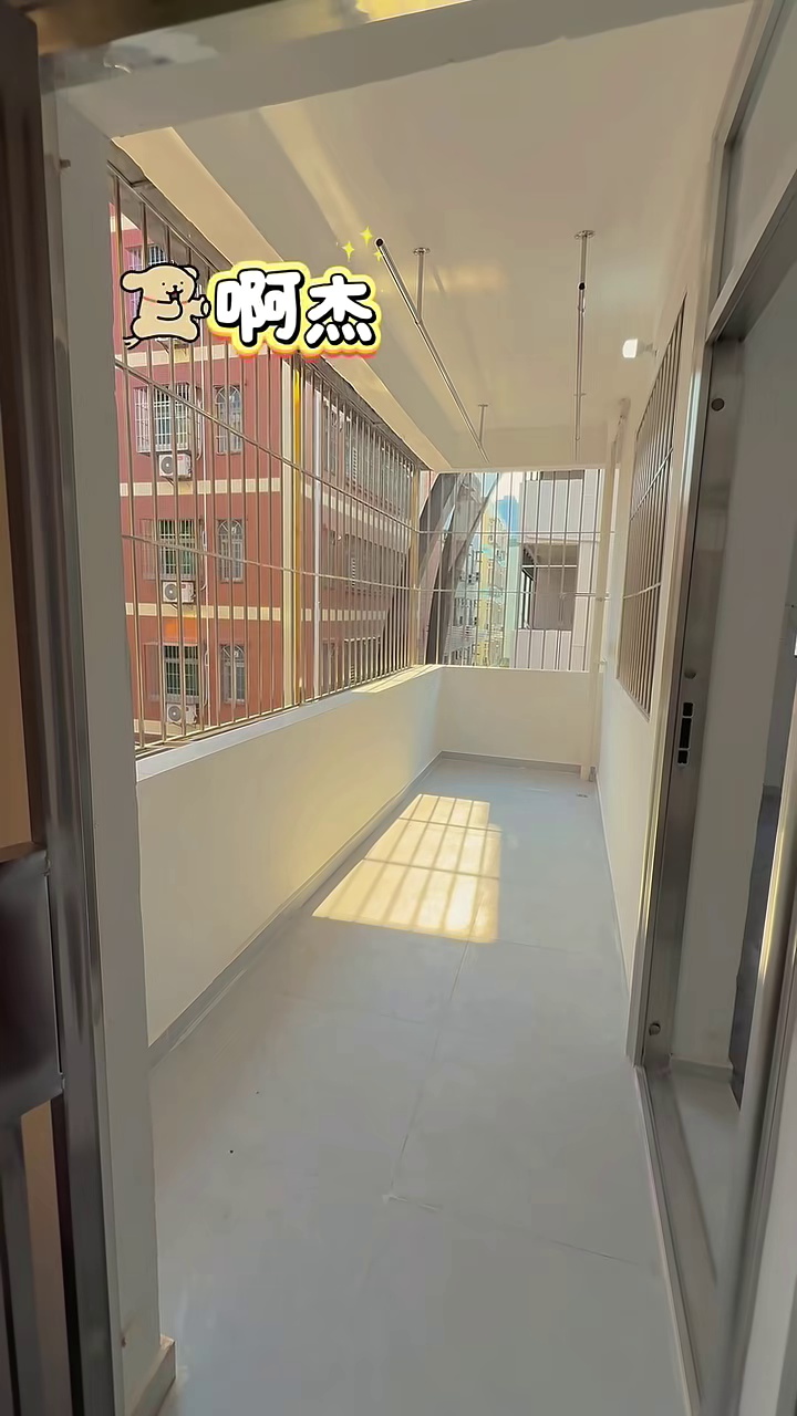 【地铁】：3号线塘坑站 【户型】：三房两厅 【价格】：3400 【装修】：原户型 双阳台 厨卫分离