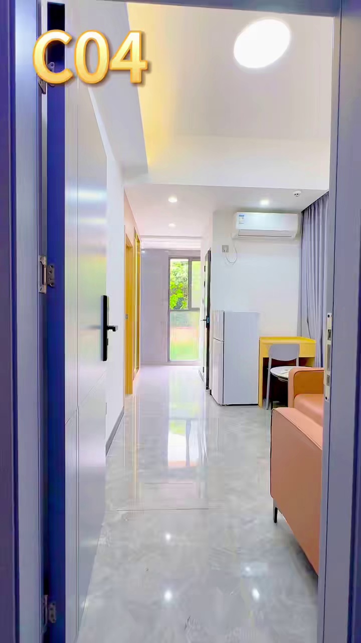宝田一路地铁站一房一厅2480，还有停车月卡300，就一个名额