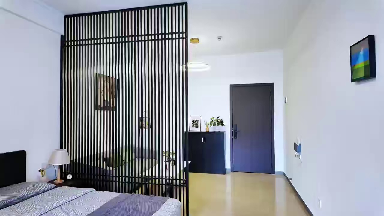 桥头地铁站电梯房大单间1550