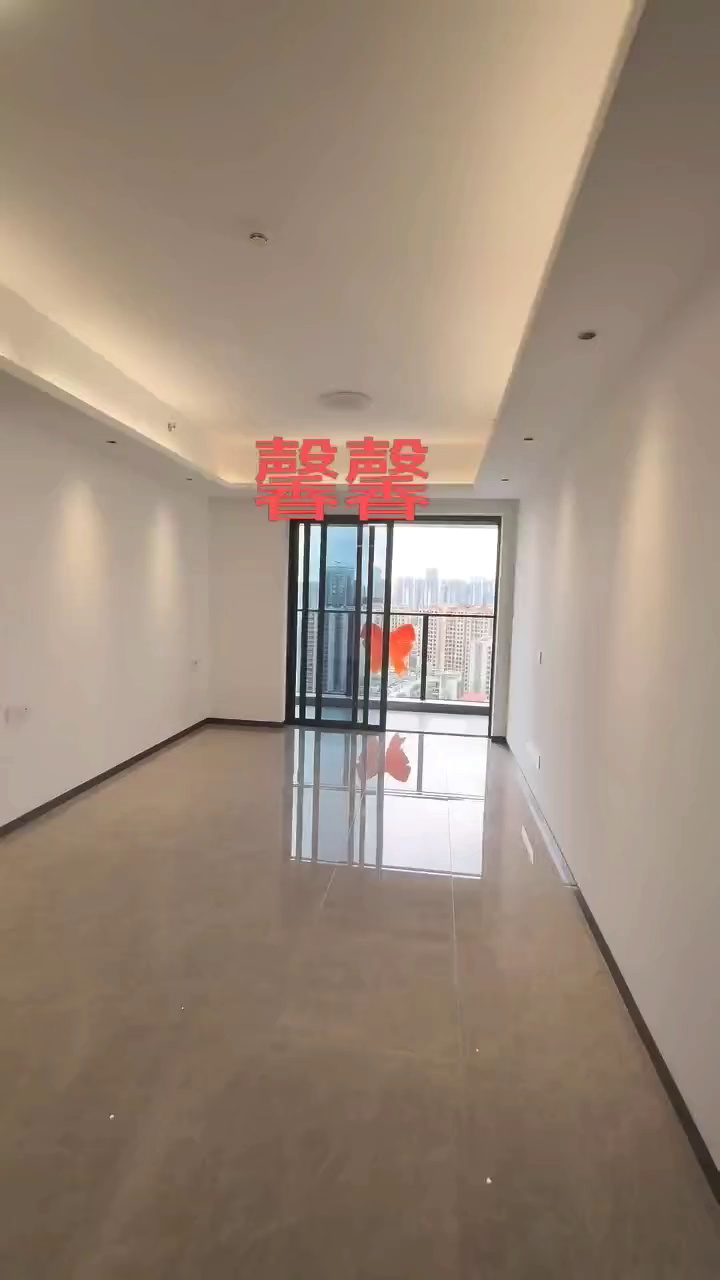 清湖地铁口宏发悦见和府三房有4套空房，5800~6000。
