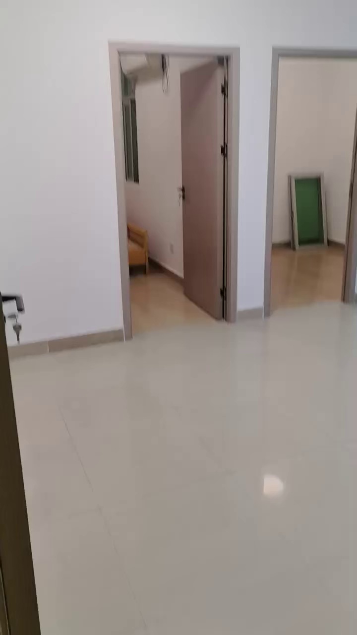 玉翠新村，电梯二房一厅，2200，密码看房