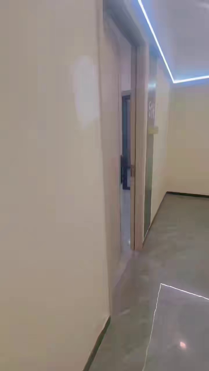 笋岗一房一厅3800