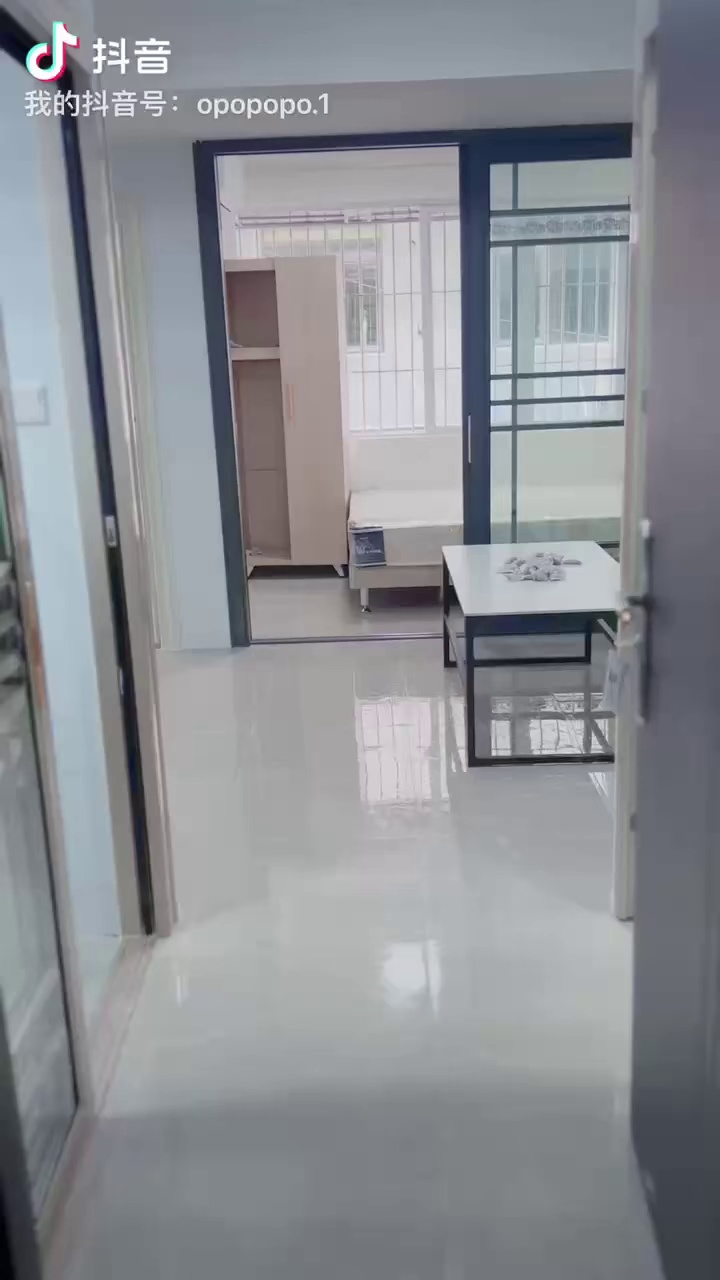 坂田地铁站近距离精装修两房3000