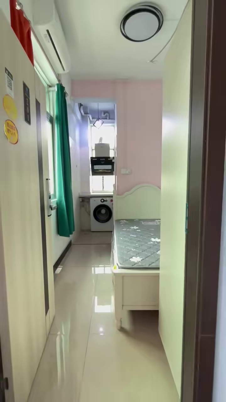 桥头 地铁口 边户 单间880