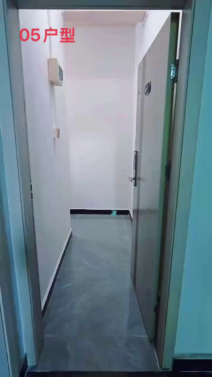 桥头地铁站口单间，价格便宜 看上。