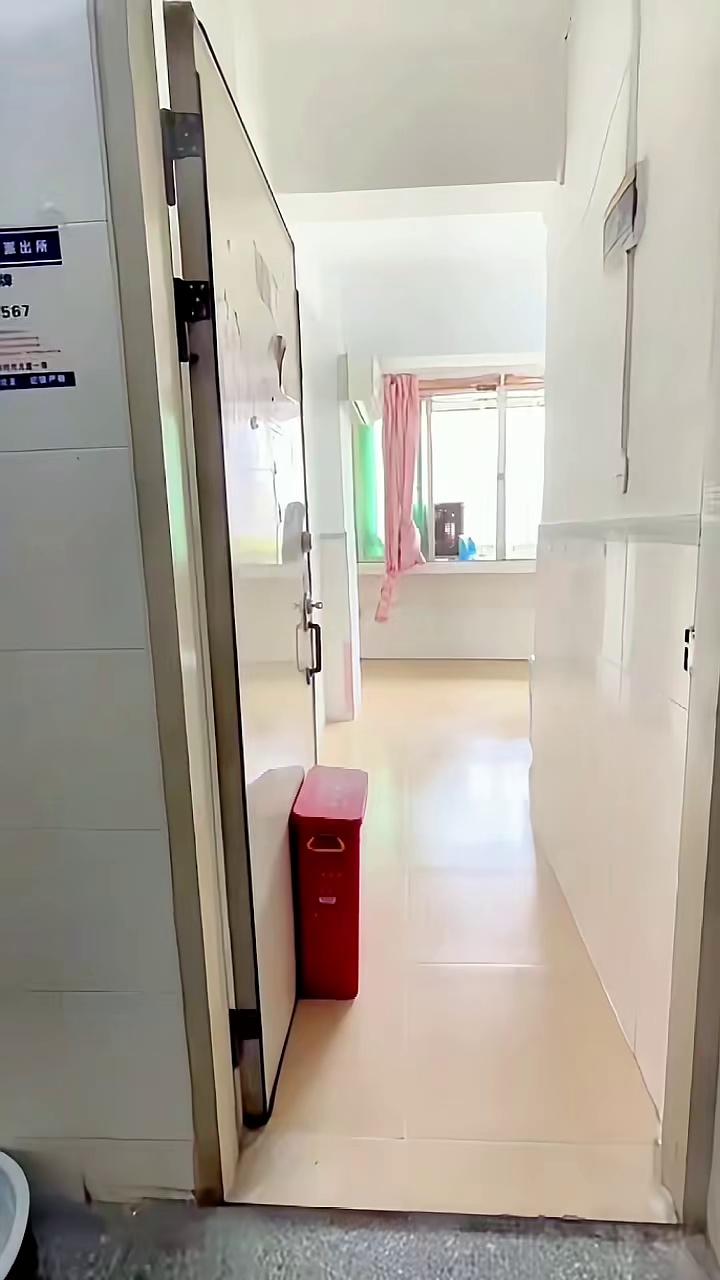 水斗富豪新村 一房一厅 采光好 步梯9楼 1480