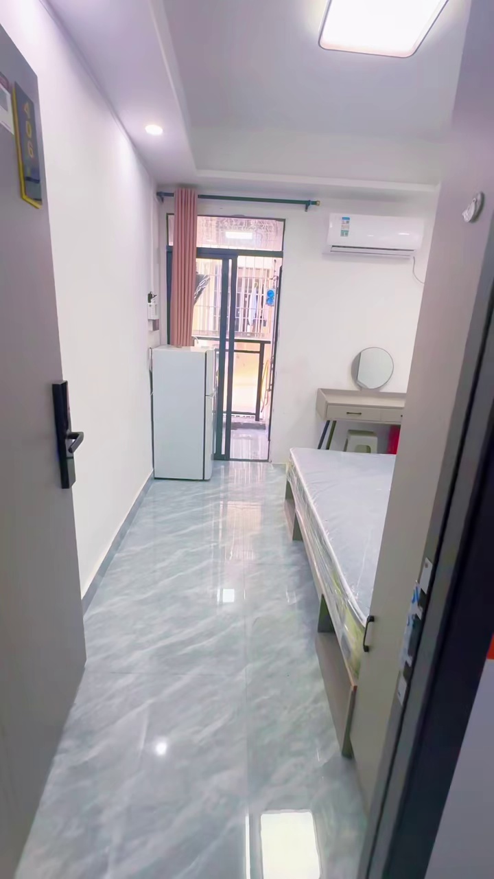 水斗富豪新村 中佳大厦 利金城 精装阳台单间 采光好 通燃气 只要1400 视频实拍