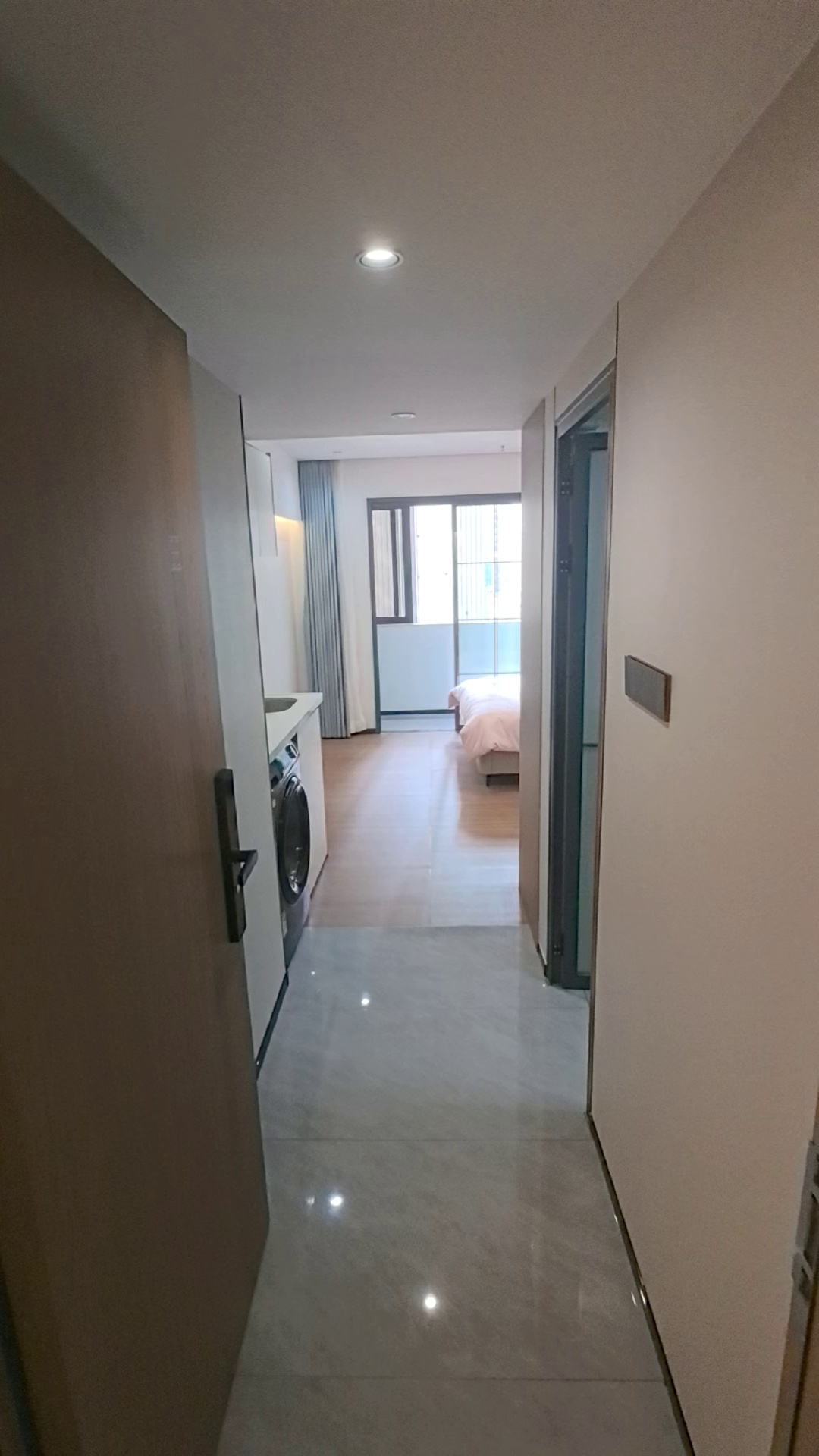翠竹黄贝岭双地铁口豪华装修公寓3000+